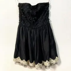 MERCURYDUO 黒 フラワー刺繍ドレス