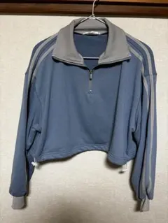 RETRO GIRL ハーフジップ クロップドスウェット