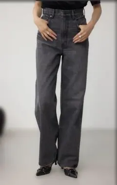 堀田茜さん着用ロング丈AZUL DENIM ハイウエストワイドSアズールデニム