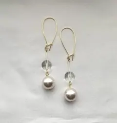 (404)ハンドメイドアクセサリー　ゴールドピアス