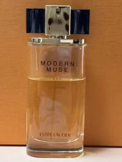ESTEE LAUDER MODERN MUSE 香水 100 mlのサムネイル