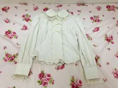 イノセントワールド　ブラウスのサムネイル