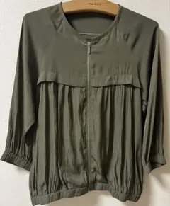 Item thumbnail for item 70f36ddc-7203-4ceb-976b-24386172762e