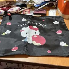 Hello Kitty ポーチ かわいいデザイン