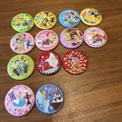 ディズニー刺繍缶バッジ13種　第一弾と第二弾