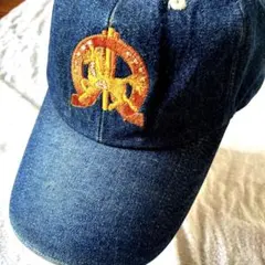 Item thumbnail for item e5bcf0dc-a10f-41ed-8897-c4196d6f4617