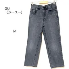 【GU 】ブラック ストレートデニム　カジュアル　ウォッシュ感　オールシーズンＭ