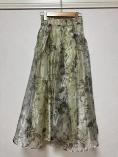 未使用品⭐︎マーキュリーデュオ　オーガンジーフラワーリバーシブル　ロングスカート