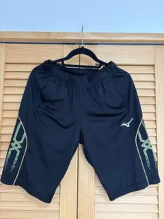 ミズノ　MIZUNO 黒 Lサイズ ショートパンツ　ハーフパンツ