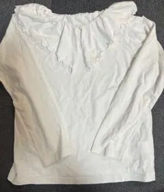 ホワイトフリル長袖シャツ