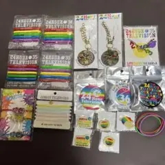 24時間テレビ　嵐　チャリティーバンド ストラップ 缶バッジ　ピンバッジ　17点