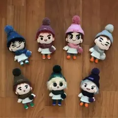 GOT7ドール『ポンポンニット帽＆マフラー ＆Tシャツ3点 SET』専用