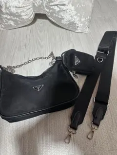 PRADA ノベルティ　ショルダーバッグのサムネイル