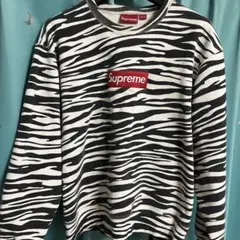 supreme ボックスロゴ