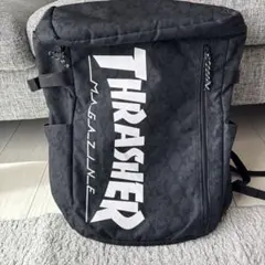 THRASHER ブラック バックパックのサムネイル