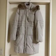 ベージュ フード付きロングダウンジャケット