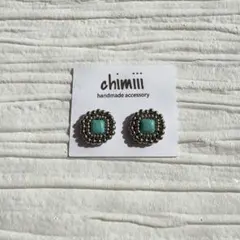 No.1065 ハンドメイド　ビーズ刺繍　ピアス