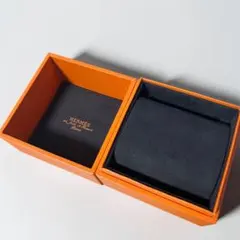 HERMES シェーヌダンクル ギフトボックス 空箱のサムネイル