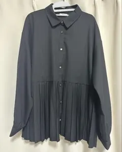 しまむら ブラック プリーツシャツ ブラウスのサムネイル