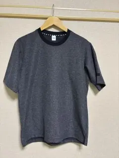 TAKEO KIKUCHI Tシャツ グレー　サイズ3のサムネイル