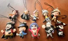 ワンピース⭐️ストラップ付きフィギュア⭐️ガチャガチャ⭐️10個まとめ売り