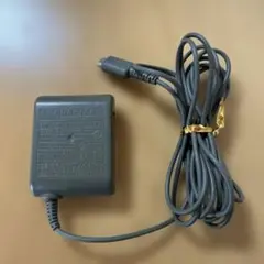 任天堂　DS lite ライト 充電器 ACアダプター USG-002