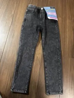 Item thumbnail for item 75680637-9e23-4e5f-a5ac-67696e106c52