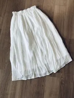 ロングスカート Mサイズ　白　しまむらで購入しました