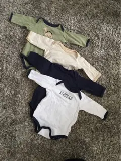 Baby clothes