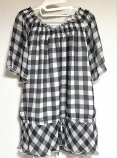 美品【next】ギンガムチェック　ブラウス　チュニック　オフショル　カットソーのサムネイル