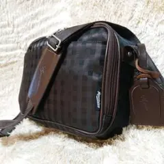 【ほぼ未使用品】アクアスキュータム Aquascutum ショルダー バッグ