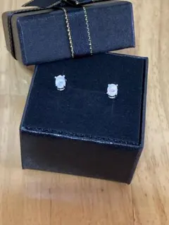 オパール シルバー スタッドピアス