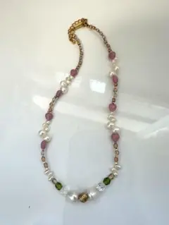 ハンドメイド　ネックレス　ビーズ　パール