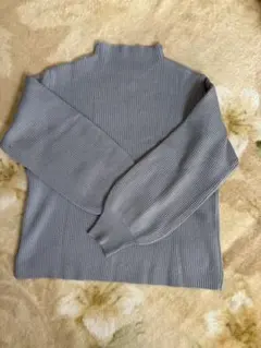 グレー リブ編み ハイネックセーター