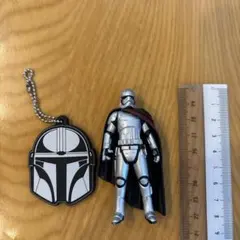 スター・ウォーズ キーホルダーとフィギュアセット