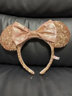 ディズニー　ミニー　　カチューシャ　薄いピンク