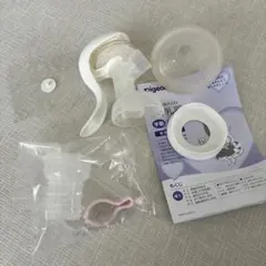 ピジョン手動搾乳機、フリーザーパックアダプター　セット