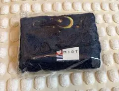 新品未使用　今治MiRT ネイビー 月と星刺繍 タオルハンカチ