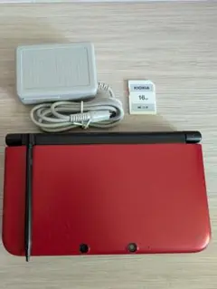 ニンテンドー3dsll　レッド×ブラック3　充電器　タッチペン　SDカード