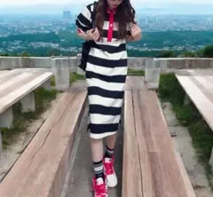 黒と白のストライプ 半袖 ポロシャツワンピース