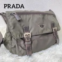 PRADA プラダ ナイロン ショルダーバッグ カーキ 三角ロゴ 斜め掛けのサムネイル