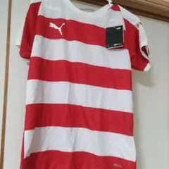 未使用　タグ　プーマー　puma　レッドとホワイトのシャツ　サイズ　160