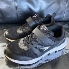 美品⭐︎瞬足　雨　防水スニーカー　22.5センチ