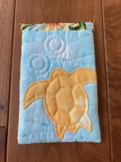 最終sale✨ハワイアンキルト　ホヌのバネ口ポーチ