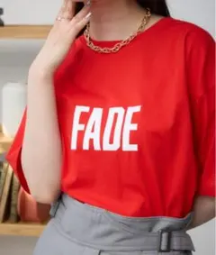 【新品】AZUL BY MOUSSY ロゴT 赤 M 半袖 コットン100 人気