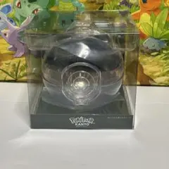 ポケパークカントー ぬいぐるみ連れ歩きケース モンスターボール型