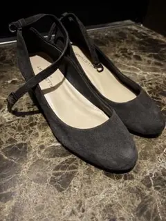 ジルスチュアートJILLSTUART スエード アンクルストラップキラキラヒール