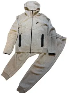 希少NIKE テックフリース セットアップ海外限定ホワイト Mサイズ
