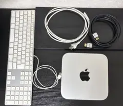 Mac mini2014 Core i5 4GB 500GB初期化済み 付属品有のサムネイル