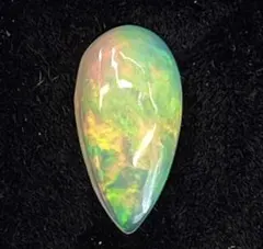 宝石ルース 『魅力的な全面の彩りの斑（ふ）』エチオピア産天然オパール2.585鑑